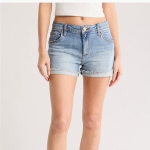 SEE THRU SOUL, Molly High Waist
Boyfriend Denim Shorts, 31
